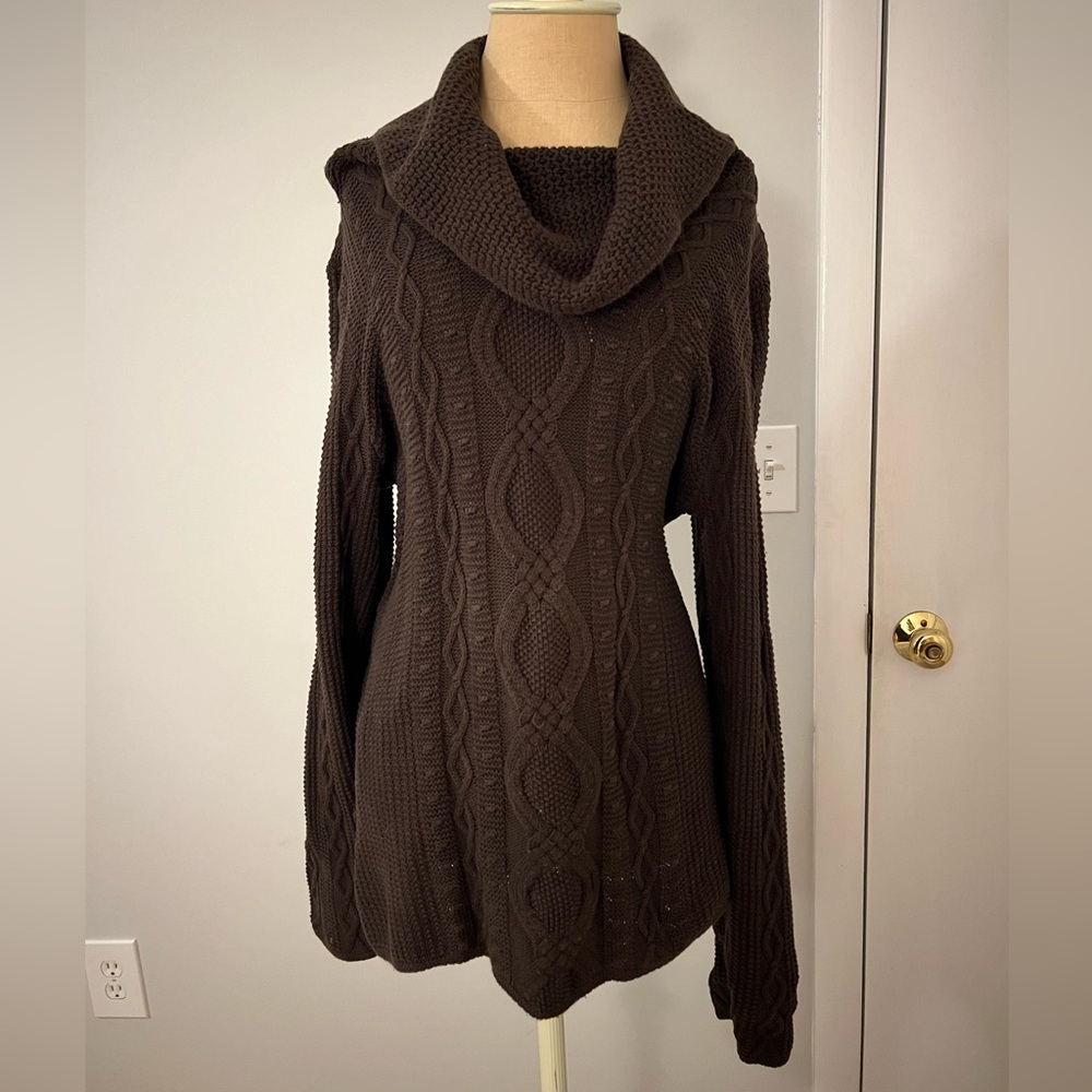 Cozy Brown Cable Knit Sweater
